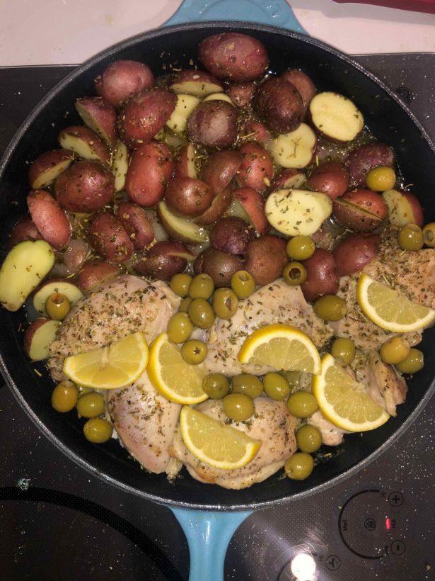 One-pot Olive Chicken $ Potatoes